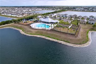 472 NW 6th Ave NW, Ruskin, FL 33570 - Photo 91