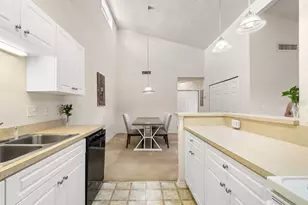 185 Pearl Lake Causeway, Altamonte Springs, FL 32714 - Photo 11