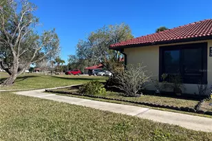 437 Hunter Cir, Kissimmee, FL 34758 - Photo 25