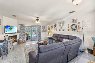 206 Maryland Ave, Saint Cloud, FL 34769 - Photo 5