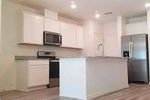 1340 Mirabella Cir, Davenport, FL 33897 - Photo 3