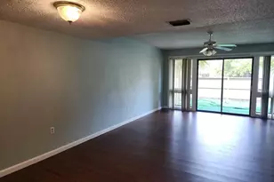 6082 Peregrine Ave, Orlando, FL 32819 - Photo 5