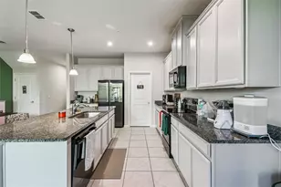 1820 Holden Ridge Ln., Clermont, FL 34715 - Photo 7