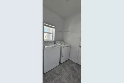 1760 White Water Court, Davenport, FL 33837 - Photo 5