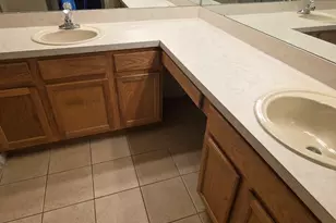 2711 Star Grass Cir, Kissimmee, FL 34746 - Photo 13