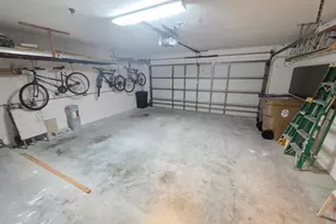 2711 Star Grass Cir, Kissimmee, FL 34746 - Photo 25