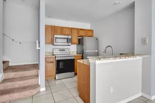 4004 Santa Maria Dr, Kissimmee, FL 34741 - Photo 3