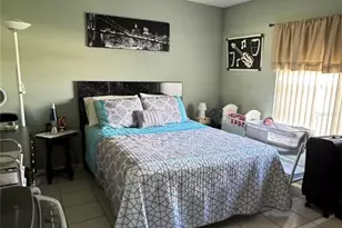 3261 Anthony Cir N, West Palm Beach, FL 33417 - Photo 11