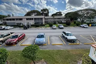 349 Camden O, West Palm Beach, FL 33417 - Photo 3