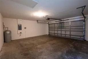 6940 Bently Dr, Lakeland, FL 33809 - Photo 11