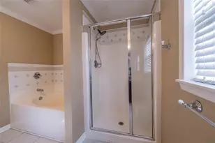 6940 Bently Dr, Lakeland, FL 33809 - Photo 23