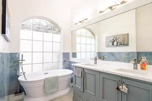 2855 Chapelwood Ct, Oviedo, FL 32765 - Photo 17