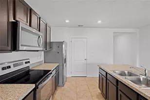 2143 Kalin Way, Tavares, FL 32778 - Photo 21