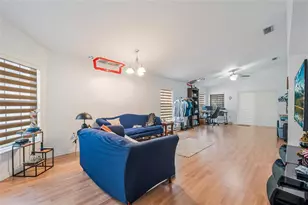 172 Acadia Dr, Kissimmee, FL 34759 - Photo 7