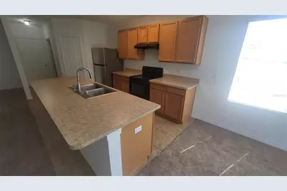 1725 Wallace Manor Loop, Winter Haven, FL 33880 - Photo 13