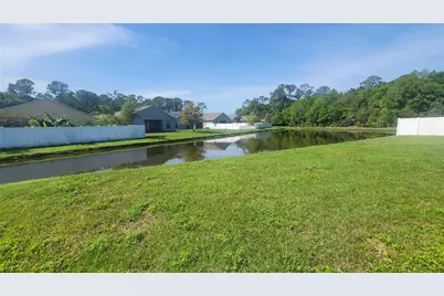 1725 Wallace Manor Loop, Winter Haven, FL 33880 - Photo 23