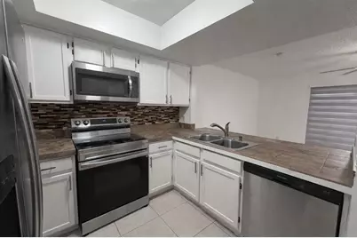 2428 Summerfield Place, Kissimmee, FL 34741 - Photo 5