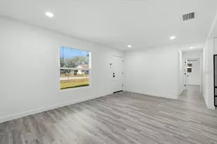 2415 Sutton Rd, Lakeland, FL 33810 - Photo 7