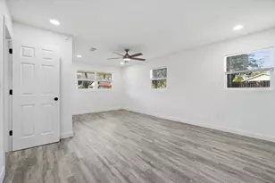 2415 Sutton Rd, Lakeland, FL 33810 - Photo 17