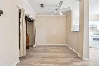 860 N Orange Avenue #219, Orlando, FL 32801 - Photo 15
