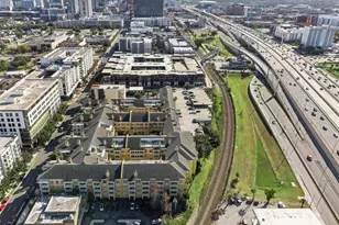 860 N Orange Ave, Orlando, FL 32801 - Photo 29