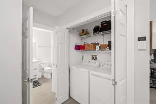 911 Begonia Rd, Celebration, FL 34747 - Photo 3