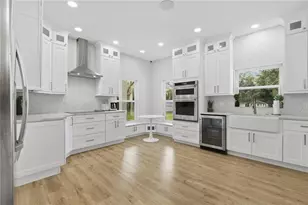 4575 Lake Shore Dr, Saint Cloud, FL 34772 - Photo 9