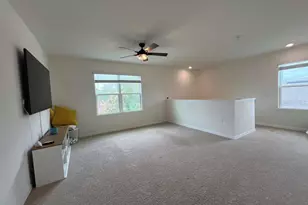 2131 Doe Run Dr, Davenport, FL 33837 - Photo 15