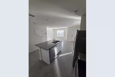 384 Preston Cove Drive, Saint Cloud, FL 34771 - Photo 5