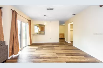 549 Hunter Circle, Kissimmee, FL 34758 - Photo 3