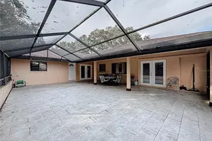 209 1st St, Tavares, FL 32778 - Photo 15