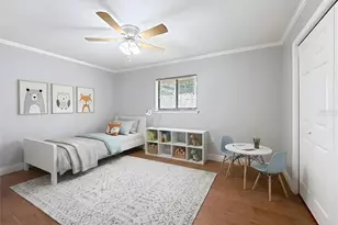 209 1st St, Tavares, FL 32778 - Photo 9