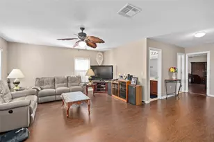 10310 Chorlton Cir, Orlando, FL 32832 - Photo 25