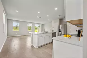 726 Legacy Dr, Davenport, FL 33896 - Photo 9