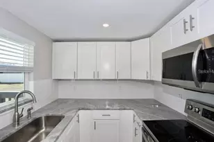 2811 S Shine Ave, Orlando, FL 32806 - Photo 9