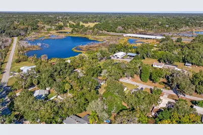 318 W Palmetto Avenue, Deland, FL 32720 - Photo 19