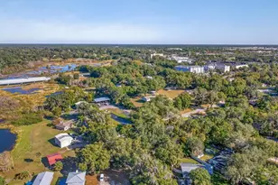 318 W Palmetto Ave, Deland, FL 32720 - Photo 17