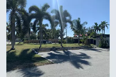 6264 Alligator Lake Shore E, Saint Cloud, FL 34771 - Photo 1