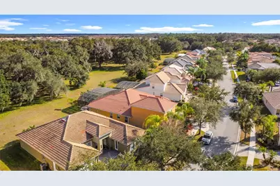 3719 Eagle Isle Circle, Kissimmee, FL 34746 - Photo 39