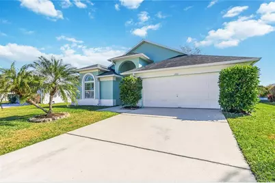 3886 Blackberry Circle, Saint Cloud, FL 34769 - Photo 3