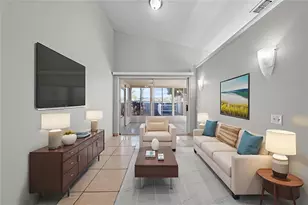 8332 Southern Forest Dr, Orlando, FL 32829 - Photo 3