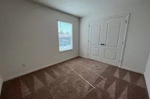 635 Bay Leaf Dr, Poinciana, FL 34759 - Photo 11