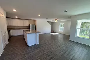 635 Bay Leaf Dr, Poinciana, FL 34759 - Photo 3