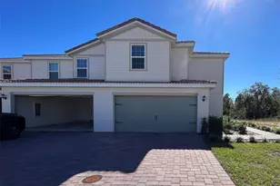 635 Bay Leaf Dr, Poinciana, FL 34759 - Photo 1