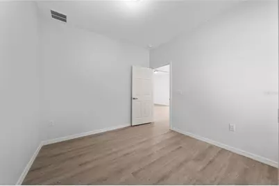 610 Reddick Street, Eustis, FL 32726 - Photo 15