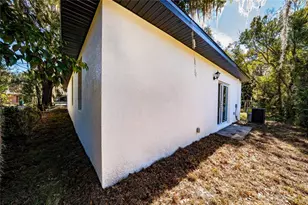 610 Reddick St, Eustis, FL 32726 - Photo 23