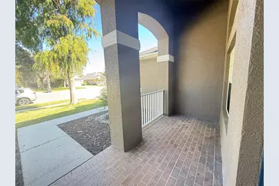 6817 Cromwell Garden Drive, Apollo Beach, FL 33572 - Photo 3