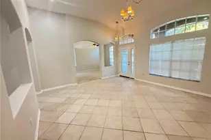 6817 Cromwell Garden Dr, Apollo Beach, FL 33572 - Photo 9