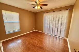 326 Hanging Moss Rd, Davenport, FL 33837 - Photo 15