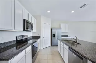 652 Greymount St, Davenport, FL 33837 - Photo 9